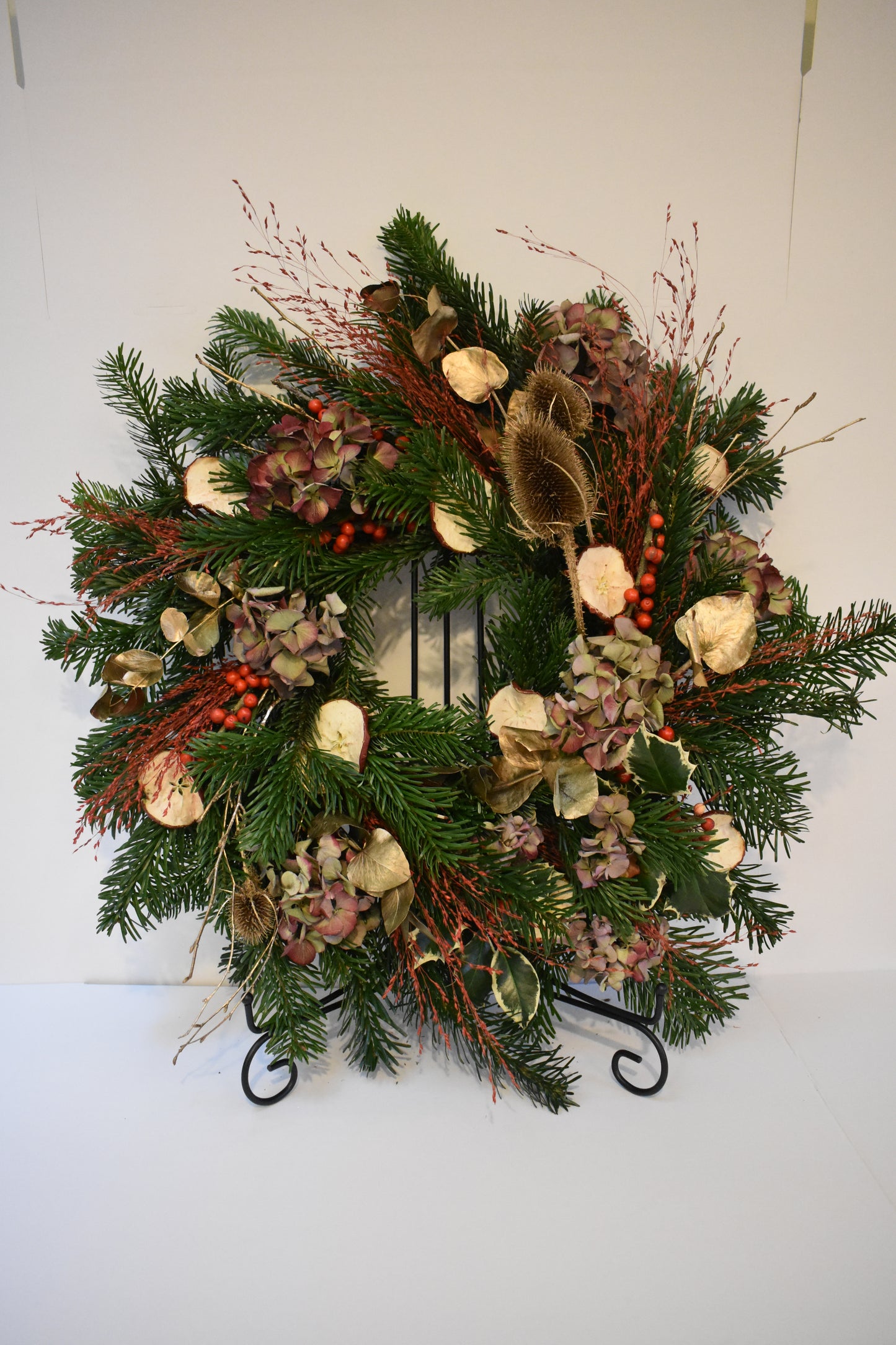 Rustic Elegance Christmas Wreath